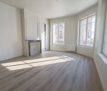 Location Appartement 1 pièce 35m² ROUEN 76000 - Photo 2
