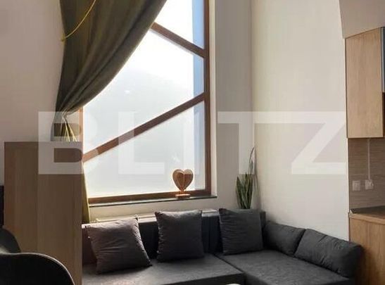 Apartament cu o camera, 58 mp, curte proprie, parcare - Zona centrala - Photo 1