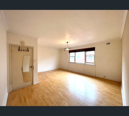 705/39 McLaren Street, North Sydney, NSW 2060 - Photo 2