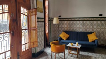 4-bedroom apartment for rent in Cabanyal-Canyamelar, perfect for professionals - Photo 2