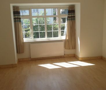 4 Bed Semi-Detached House, Barkham Road, N17 - Photo 1