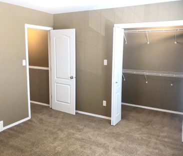 3-bedroom, 1.5-bathroom - Photo 1
