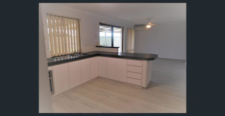 Perfect Family Living with Space to Entertain - Photo 5