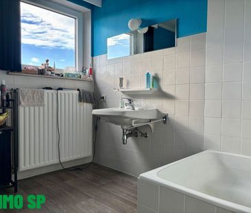 Hoekappartement met 2 slaapkamers gelegen in het centrum van Tessen... - Foto 3