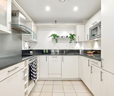 Vauxhall Bridge Road, Pimlico & Westminster, SW1V, London - Photo 4