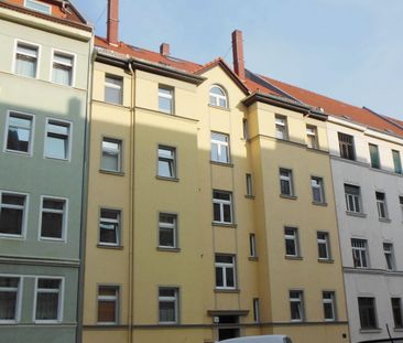EINBAUKÜCHE INKLUSIVE! Tolle, ruhige 1-Zi. Whg. Tageslichtbad - Näh... - Photo 1