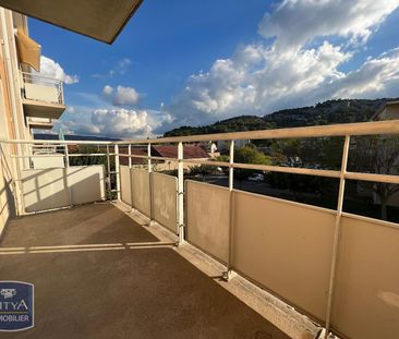 Location Appartement 2 pièces 51m² CAVAILLON 84300 - Photo 4