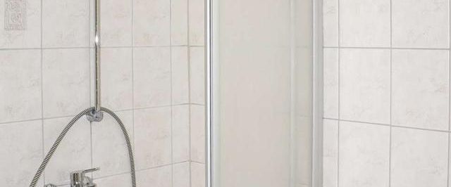 2-Raum Wohnung in Traumlage - Photo 1