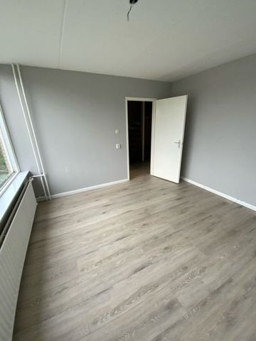 Te huur: Huis Bongweg 212 in Hoogvliet Rotterdam - Photo 3