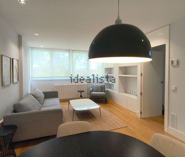 Alquiler de piso en CL Manuel Ferrero - Photo 1