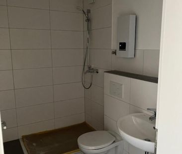 Kernsanierte Etagenwohnung mit Balkon - Photo 1