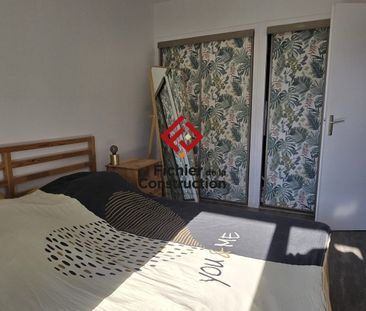 Location Appartement 4 pièces 84m² GRENOBLE 38000 - Photo 3