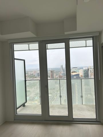 For Lease - 3900 confederation pkwy Parkway Unit# 3802, Mississauga, Ontario - Photo 2