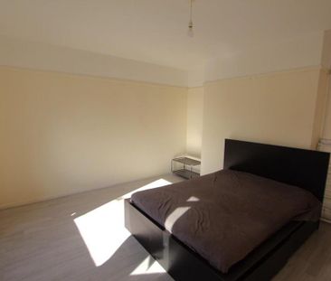 3 bedroom end of terrace house to rent - Photo 1