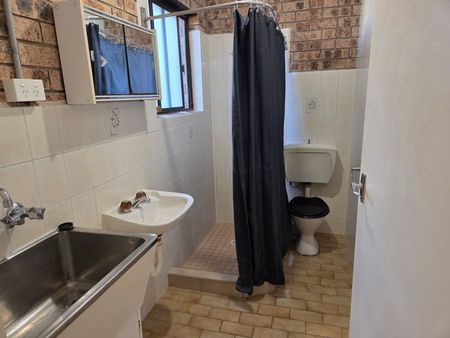 Home For Rent - Photo 4
