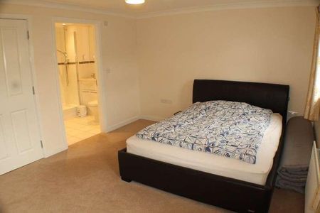 Woodcroft Close, London, SE9 - Photo 4