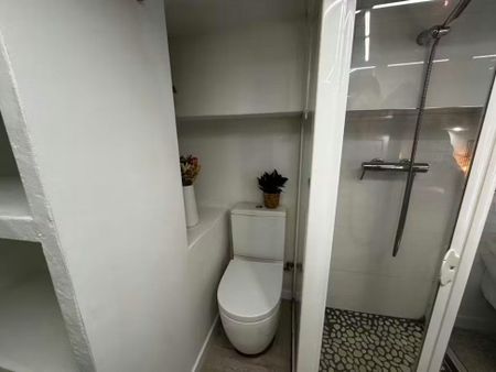 Calle de Hortaleza, Madrid, Community of Madrid 28004 - Photo 3