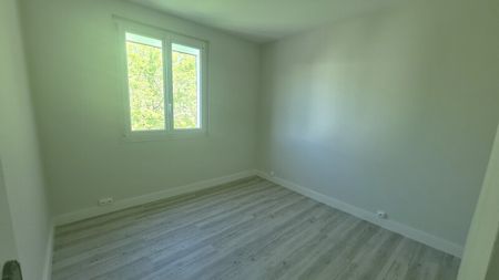 Location Appartement 4 Pièces 80 m² - Photo 2