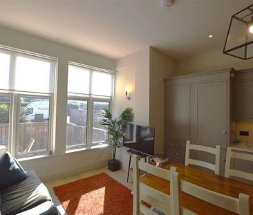 Otley Road, Harrogate, HG2 - Photo 1