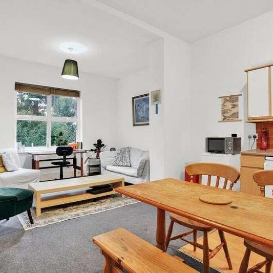 Camden Road, Islington, N7 - Photo 1