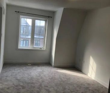 17 CALLOWAY WAY - Photo 3