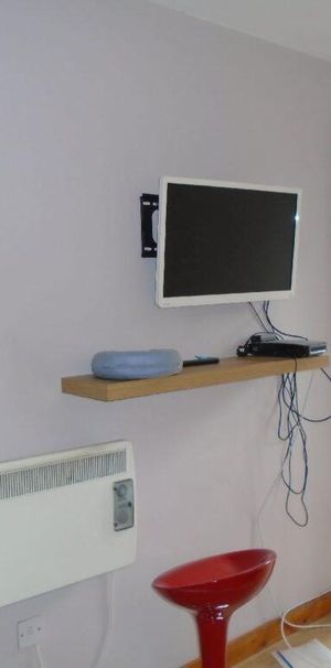 Studio to rent - Photo 1