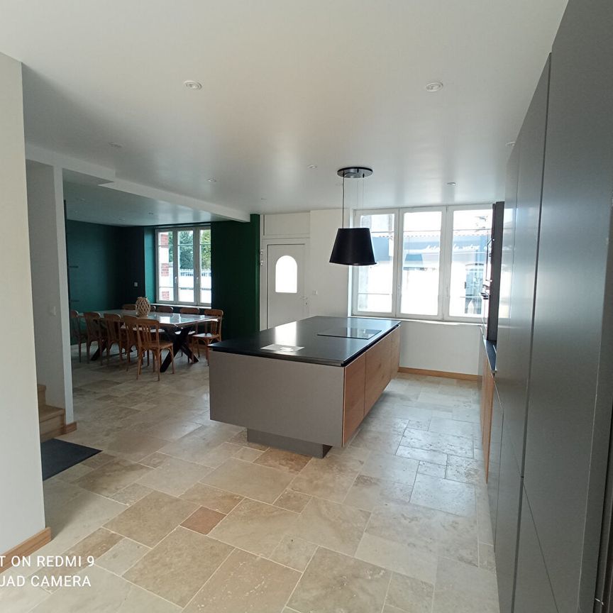 Location maison 7 pièces, 161.46m², Challans - Photo 1