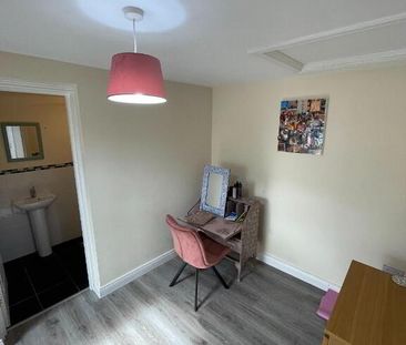 17 Collinbridge Manor, Newtownabbey, BT36 7YR - Photo 3