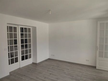 Location appartement 2 pièces - 85.16m² à Lavelanet (09300) - Photo 4