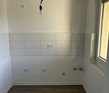 Einziehen in eine gemütliche 3-Zimmer-Wohnung in guter Stadtlage - Foto 2