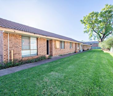 4/10 Goode Street, Dubbo, NSW 2830 - Photo 2