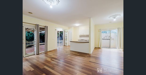 Charming Home in Prime Caroline Springs Location - Photo 1
