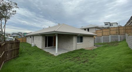 26 Mallow Court, Collingwood Park QLD 4301 - House For Rent | Domain - Photo 2