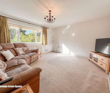 Colyer Close, Digswell, Welwyn, AL6 - Photo 2