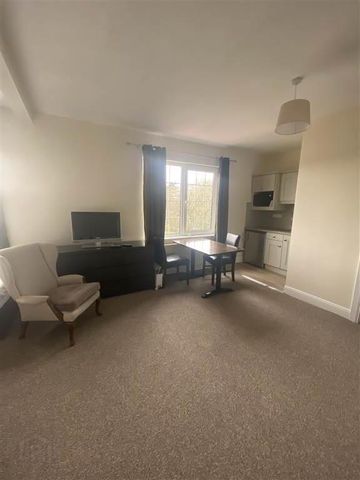 Studio 7, 254 Ravenhill Road, Belfast, BT6 8GJ - Photo 3