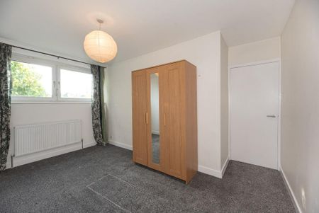 3 bedroom property to rent - Photo 5