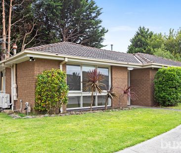 Spacious unit (enter off Bundora Parade) - Photo 6