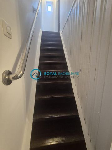 Royal Imobiliare Inchiriere Casa P+1 zona Cina - Fotografie 2