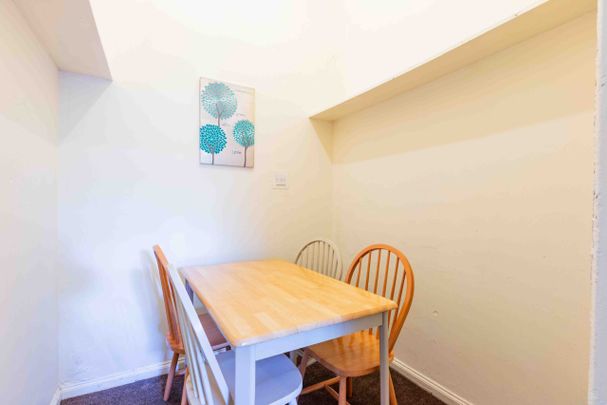 0007L - Leith Walk, Edinburgh, EH6 8SA - Photo 1
