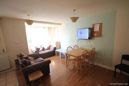 4 bedroom property to rent in Nottingham - Photo 4