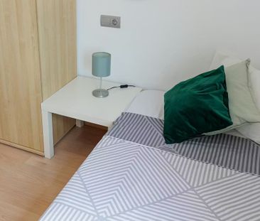 Carrer d'Amílcar, Barcelona, Catalonia 08041 - Photo 5