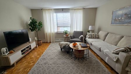 31 Cumberland St - Unit 5, Barrie, ON, L4N 2P3 - Photo 3