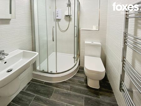 1 bed flat to rent in The Chocolate Box, 8-10 Christchurch Road, Bournemouth, Dorset, BH1 3NA - Photo 5