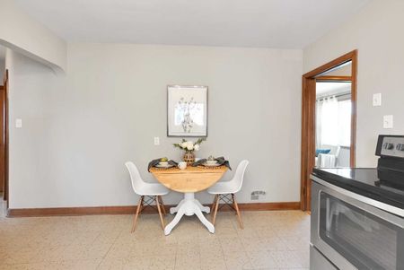 For Lease - 213 Conant Street Unit# Main Floor, Oshawa, Ontario - Photo 2