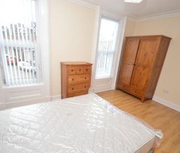 84 Cromwell Road, Belfast, BT7 1JY - Photo 5