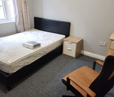 WF6, Normanton - Photo 2