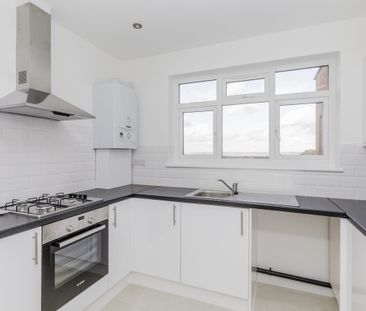 Flat 6, Falcon Court Stockett Lane, Maidstone, Coxheath, ME17 4FT - Photo 3