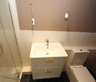 2 Bedroom Apartment, Chester - Photo 4