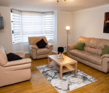 2 Bed Flat, Riverside Drive, AB11 - Photo 1
