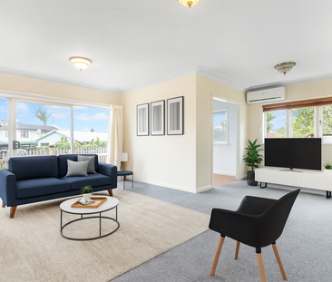 Standalone Urban Oasis with Expansive Backyard - Photo 2
